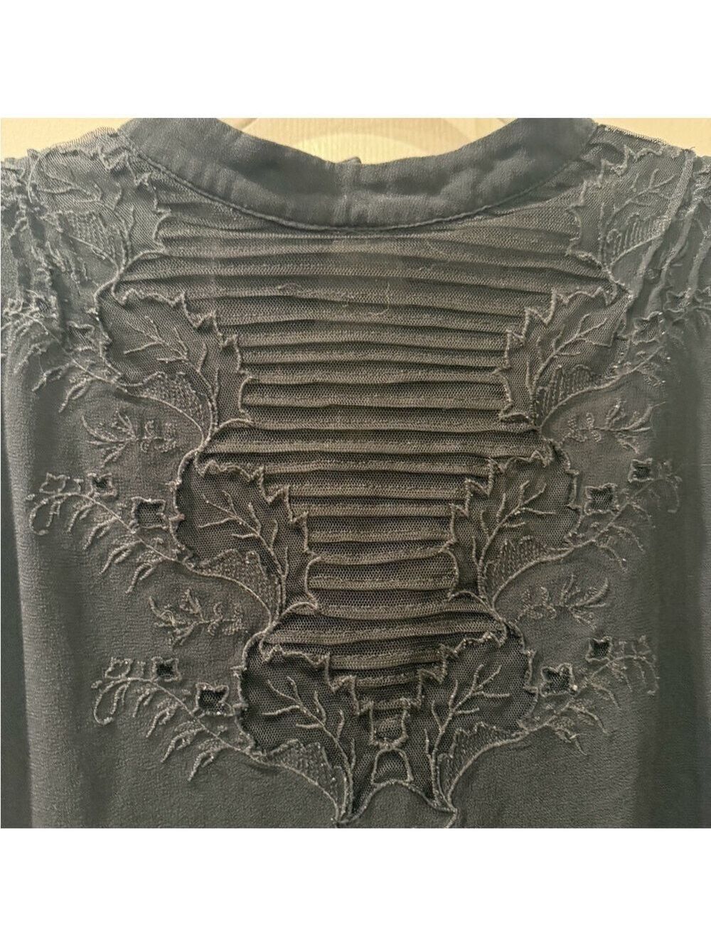 ASTR the Label Monarch Black Women's Top, Medium EUC - Picture 7 of 9